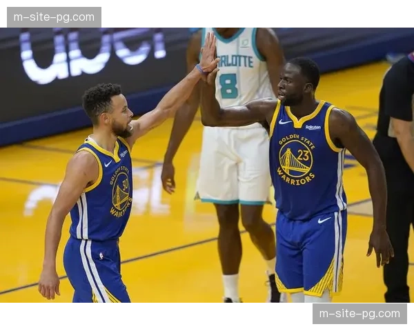 阿夫迪亚承担组织重任 助攻率创生涯新高 阿夫迪亚承担组织重任 助攻率创生涯新高